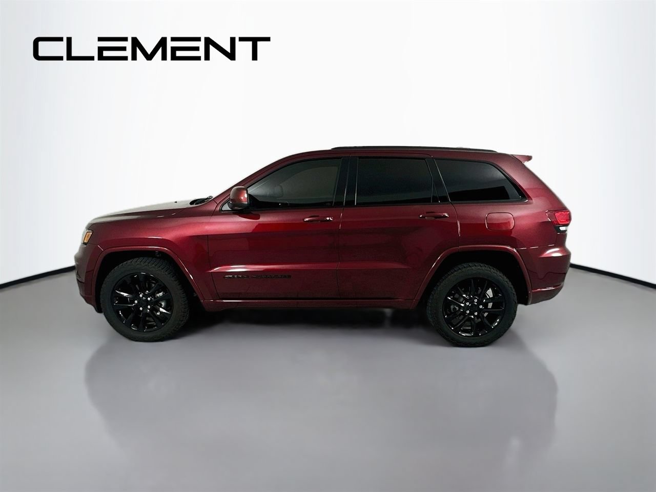 Used 2020 Jeep Grand Cherokee Altitude AWD/4WD image 6