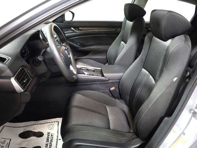 Used 2019 Honda Accord EX image 8