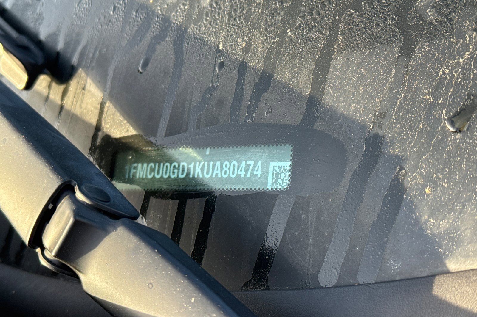 Certified 2019 Ford Escape SE image 3