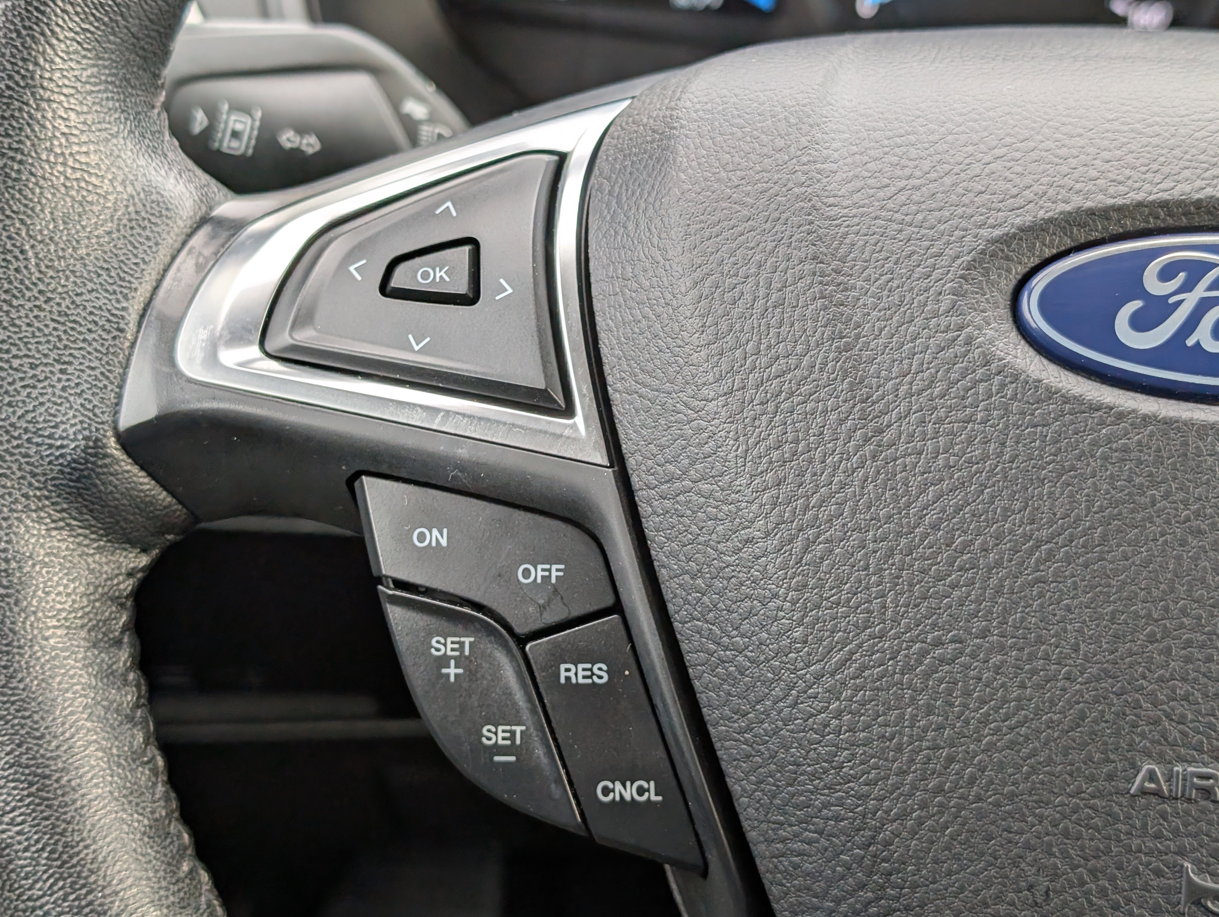 Certified 2022 Ford Edge SEL image 22