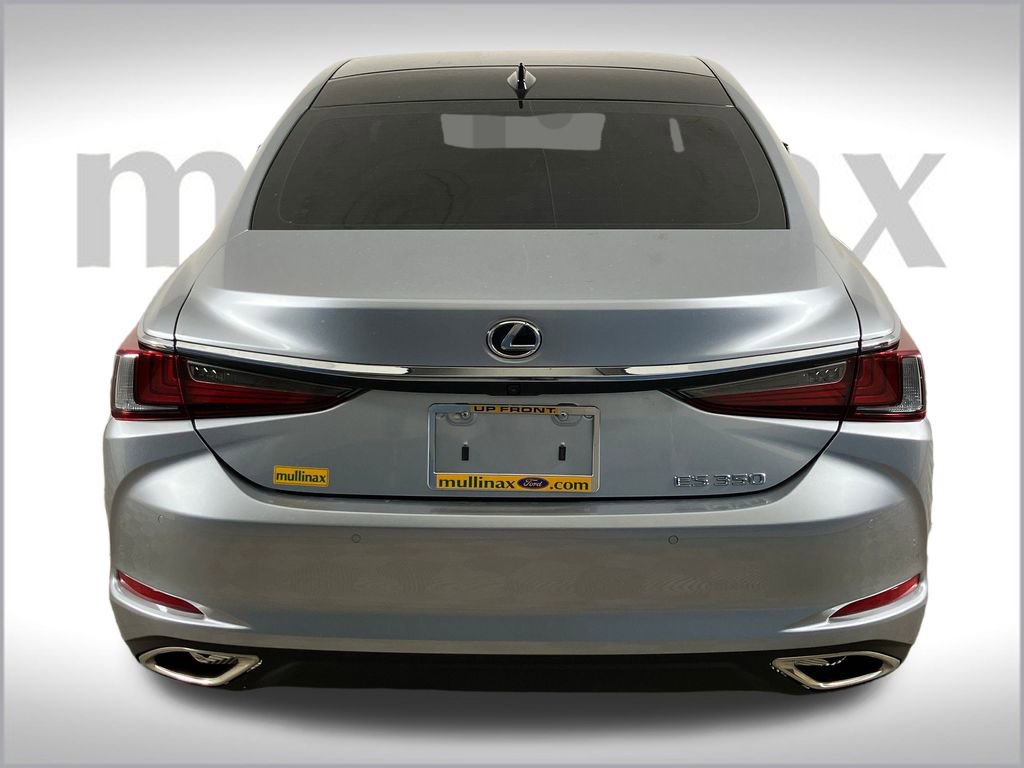 Used 2024 Lexus ES 350 w/ Premium Package image 7