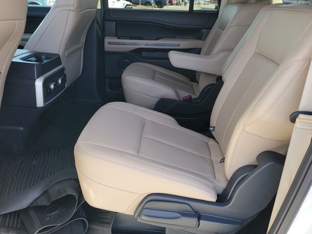 Certified 2024 Ford Expedition Max XLT image 9