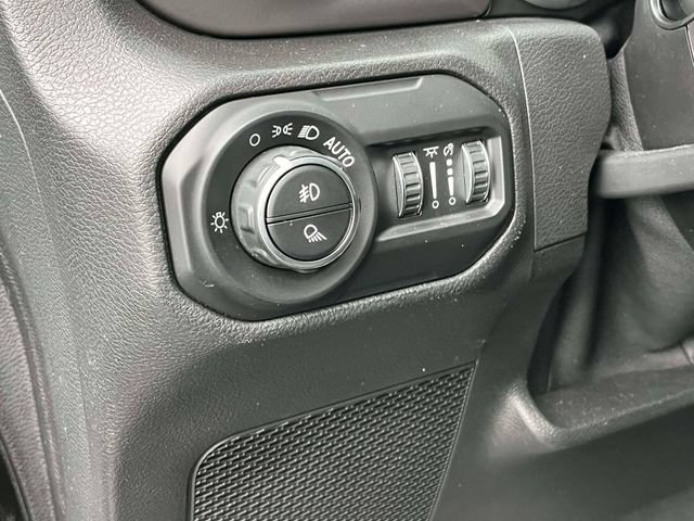 Used 2021 Jeep Gladiator Sport AWD/4WD image 27