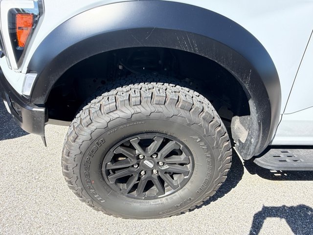 Certified 2025 Ford F150 Raptor AWD/4WD image 3
