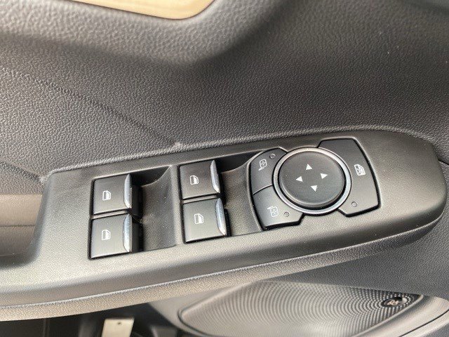 Certified 2022 Ford Escape Titanium w/ Titanium Elite Package image 9