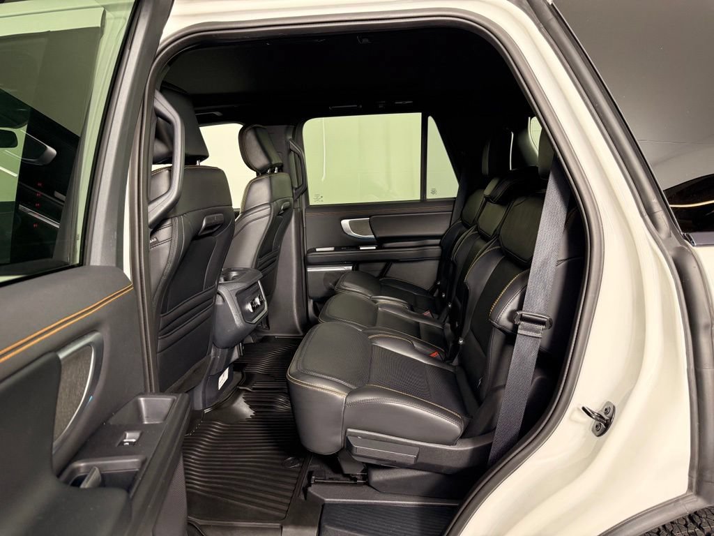 Certified 2025 Ford Expedition Tremor AWD/4WD image 18