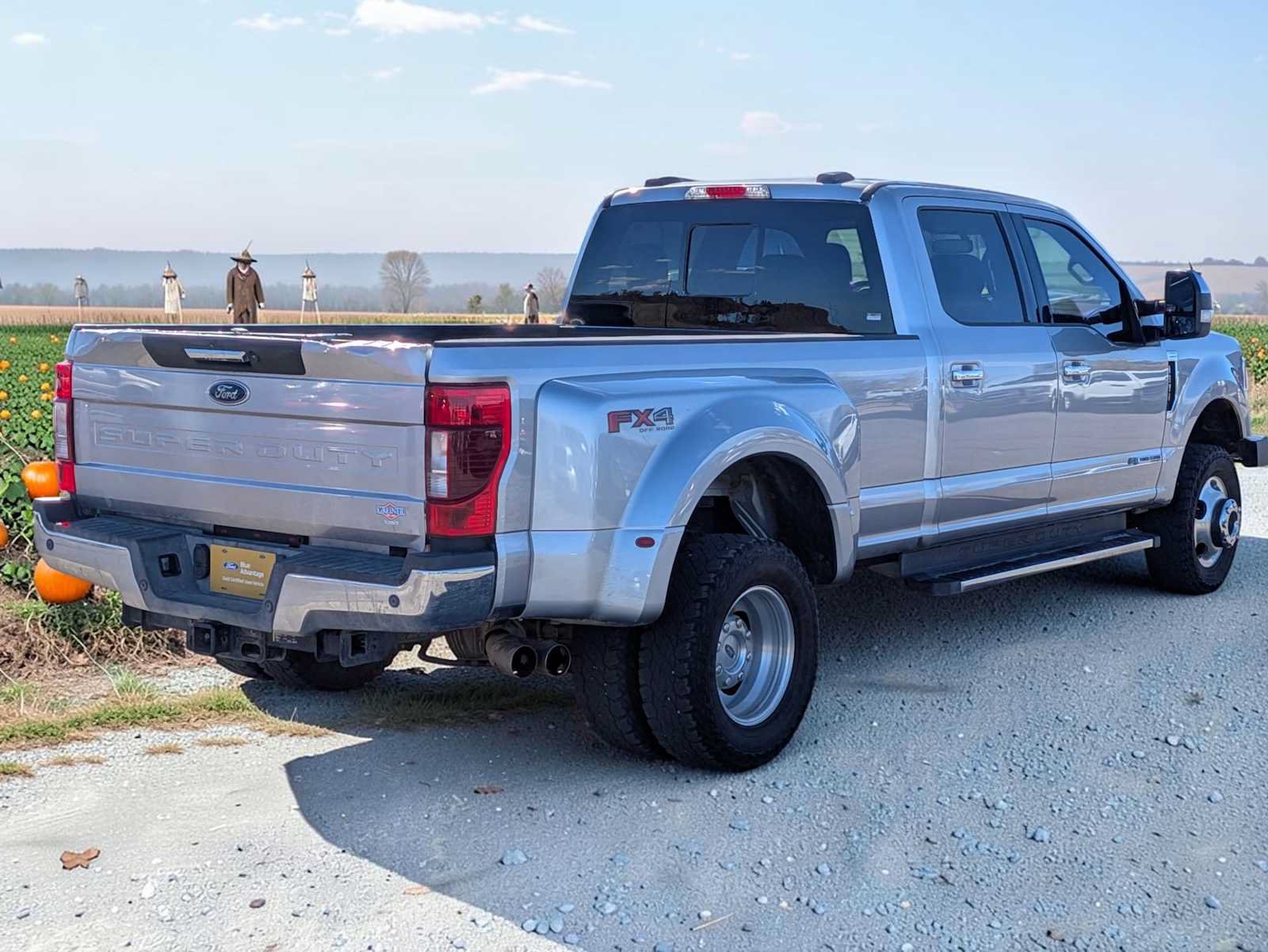 Certified 2021 Ford F350 Lariat w/ Chrome Package AWD/4WD image 6