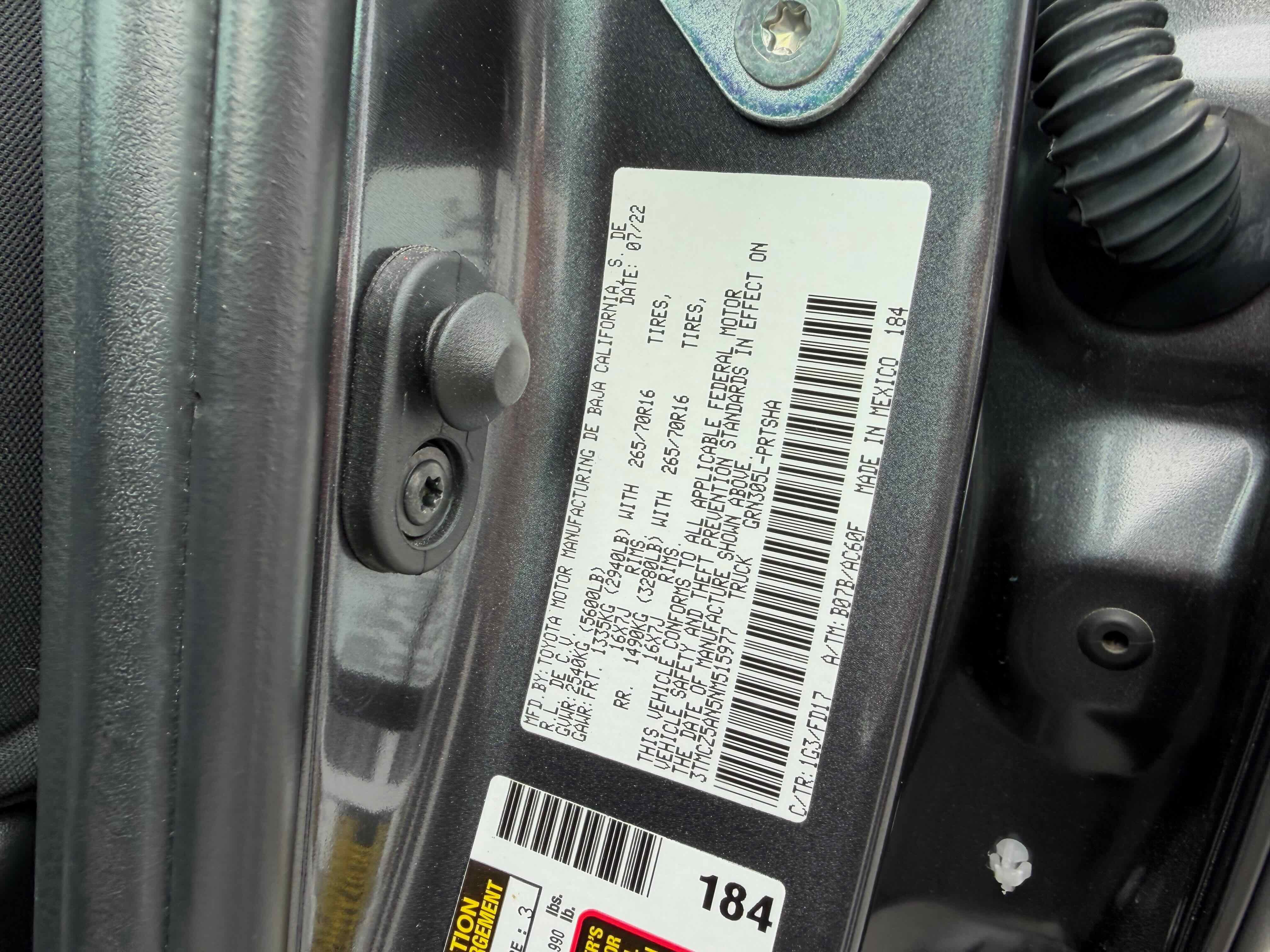 Used 2022 Toyota Tacoma TRD Off-Road image 33