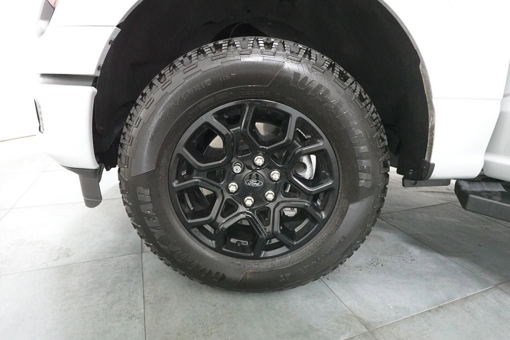 Certified 2024 Ford F150 XLT w/ FX4 Off-Road Package AWD/4WD image 36