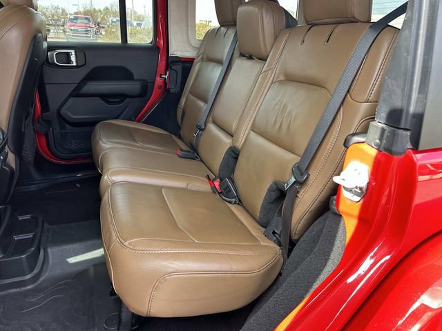 Used 2023 Jeep Wrangler Rubicon w/ Cold Weather Group image 21