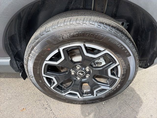 Certified 2025 Ford Bronco Sport Outer Banks w/ Outer Banks Tech Package+ AWD/4WD image 12