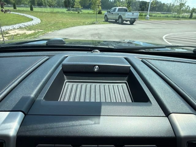 Certified 2020 Ford F150 Platinum w/ Equipment Group 701A Luxury AWD/4WD image 32