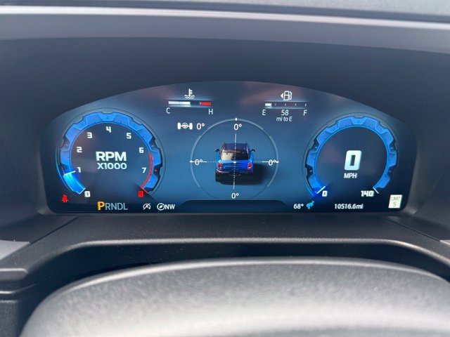 Certified 2025 Ford Bronco Sport Outer Banks w/ Outer Banks Tech Package+ AWD/4WD image 38