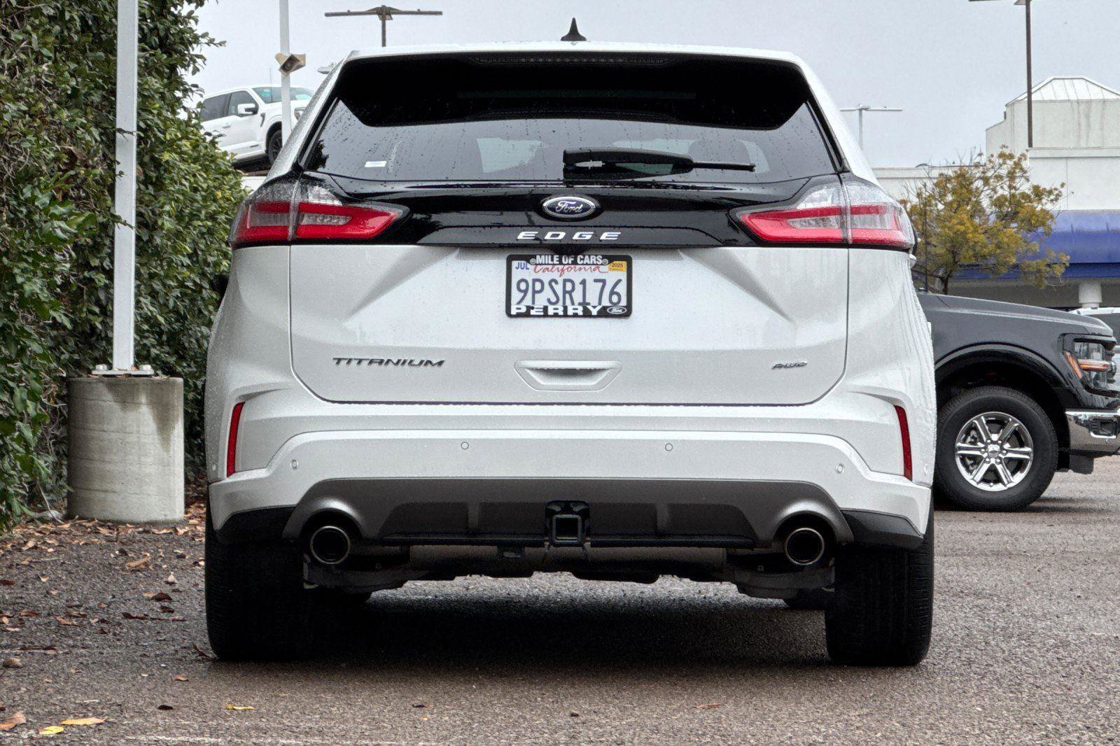 Certified 2024 Ford Edge Titanium w/ Titanium Elite Package image 5