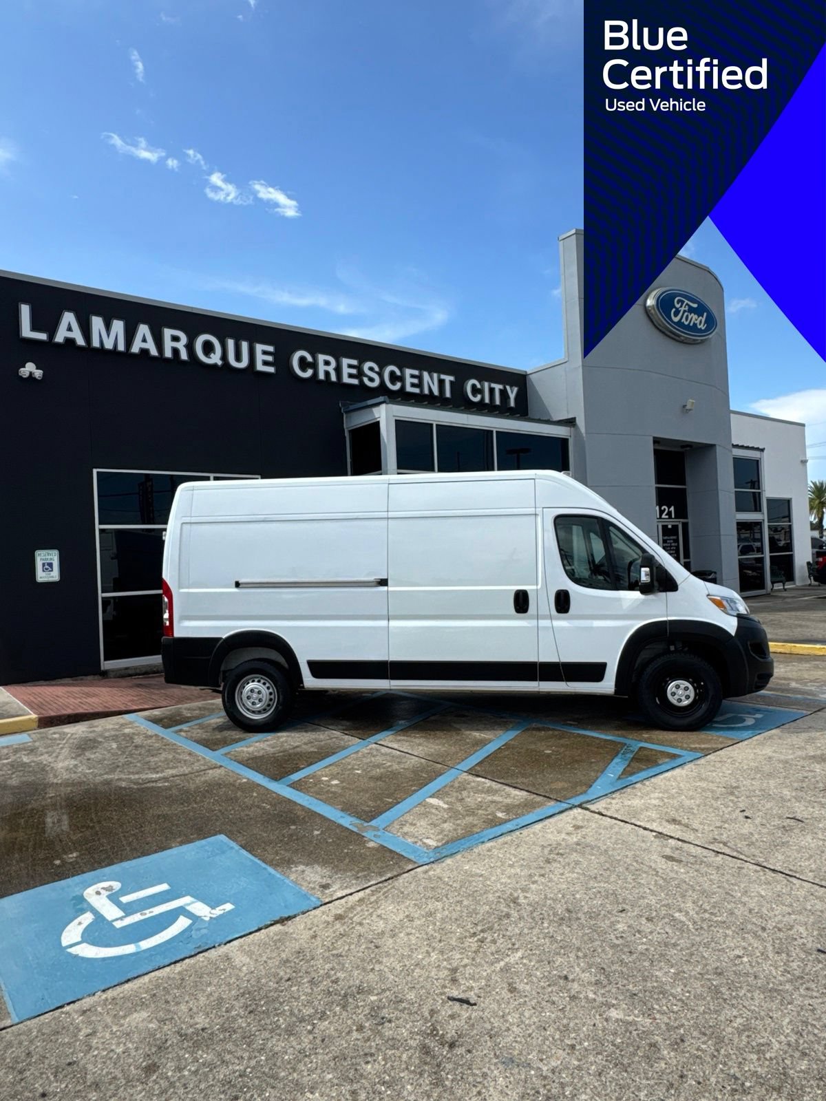 Used 2026 RAM ProMaster 2500 w/ Convenience Group FWD image 3