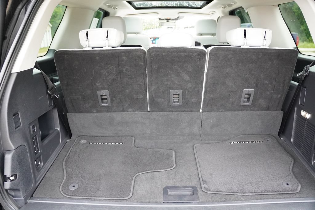 Certified 2025 Ford Expedition Platinum AWD/4WD image 22