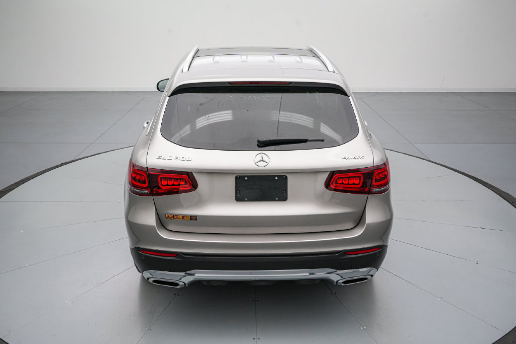 Used 2022 Mercedes-Benz GLC 300 4MATIC image 5