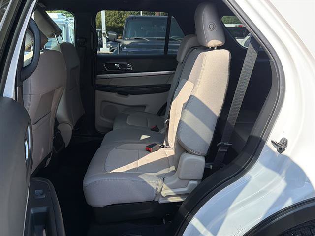 Certified 2019 Ford Explorer XLT w/ Equipment Group 201A AWD/4WD image 9