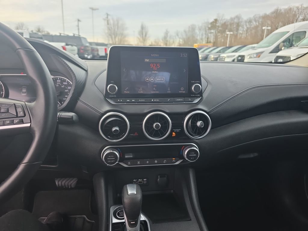 Used 2020 Nissan Sentra SV image 29