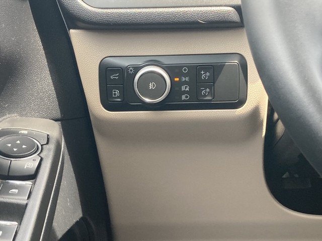 Certified 2021 Ford Escape SEL AWD/4WD image 18