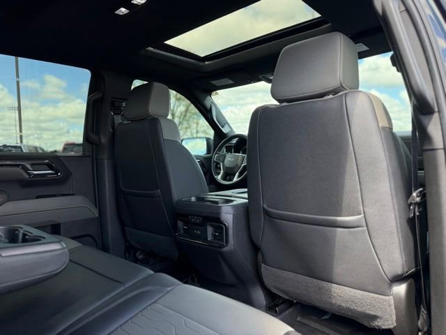 Used 2022 Chevrolet Silverado 1500 ZR2 w/ Technology Package AWD/4WD image 23