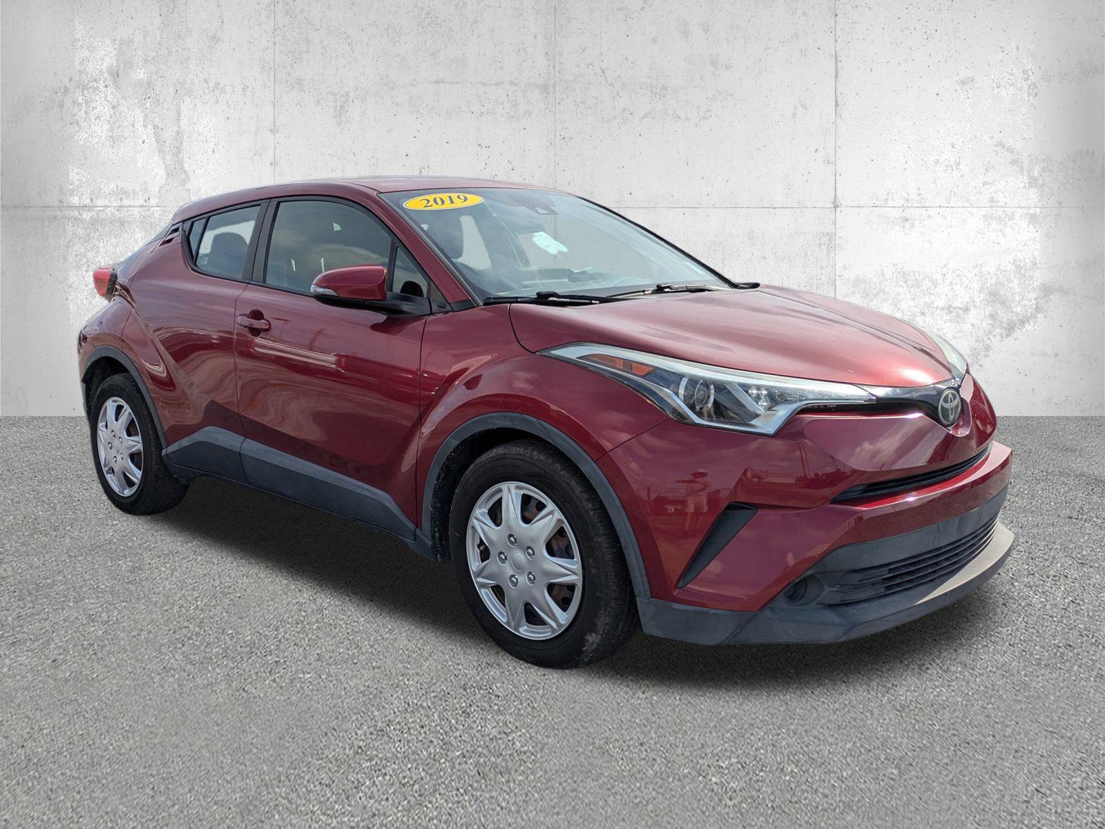 Used 2019 Toyota C-HR LE image 8