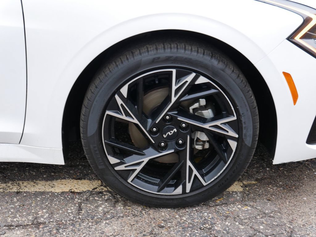 Used 2025 Kia K5 GT-Line AWD/4WD image 7