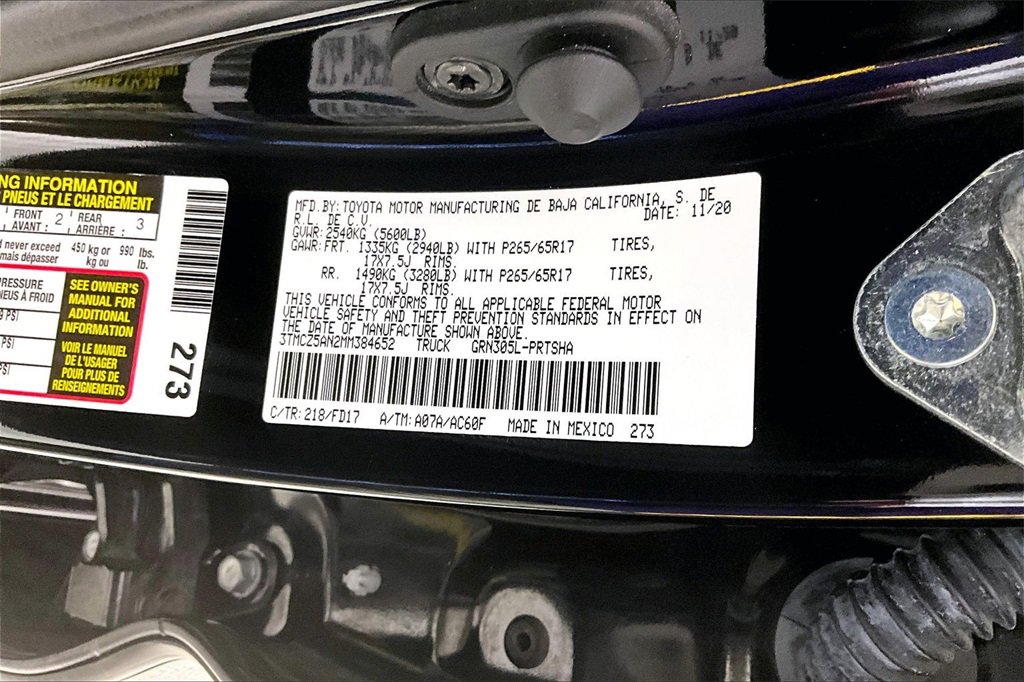 Used 2021 Toyota Tacoma TRD Sport image 26