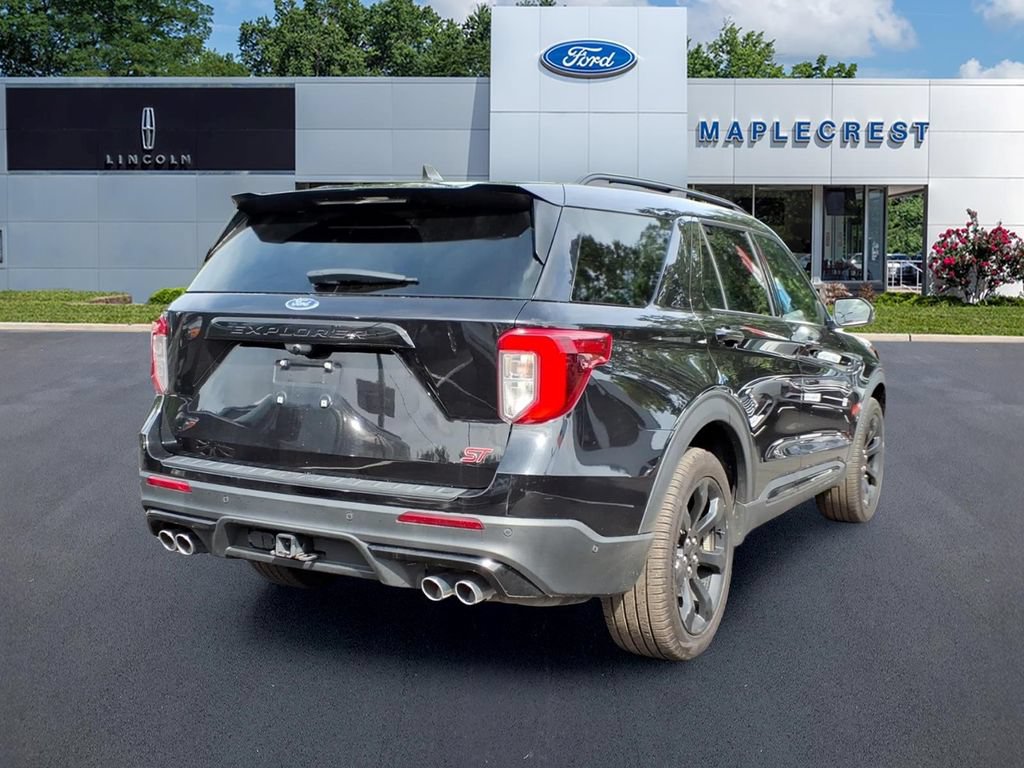 Certified 2023 Ford Explorer ST w/ Equipment Group 401A AWD/4WD image 4