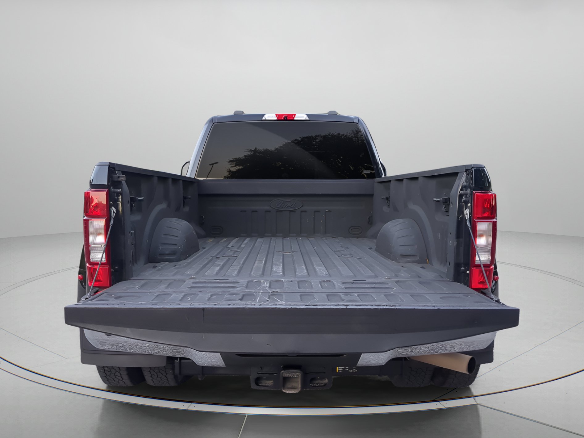 Certified 2020 Ford F350 XLT w/ XLT Value Package AWD/4WD image 46