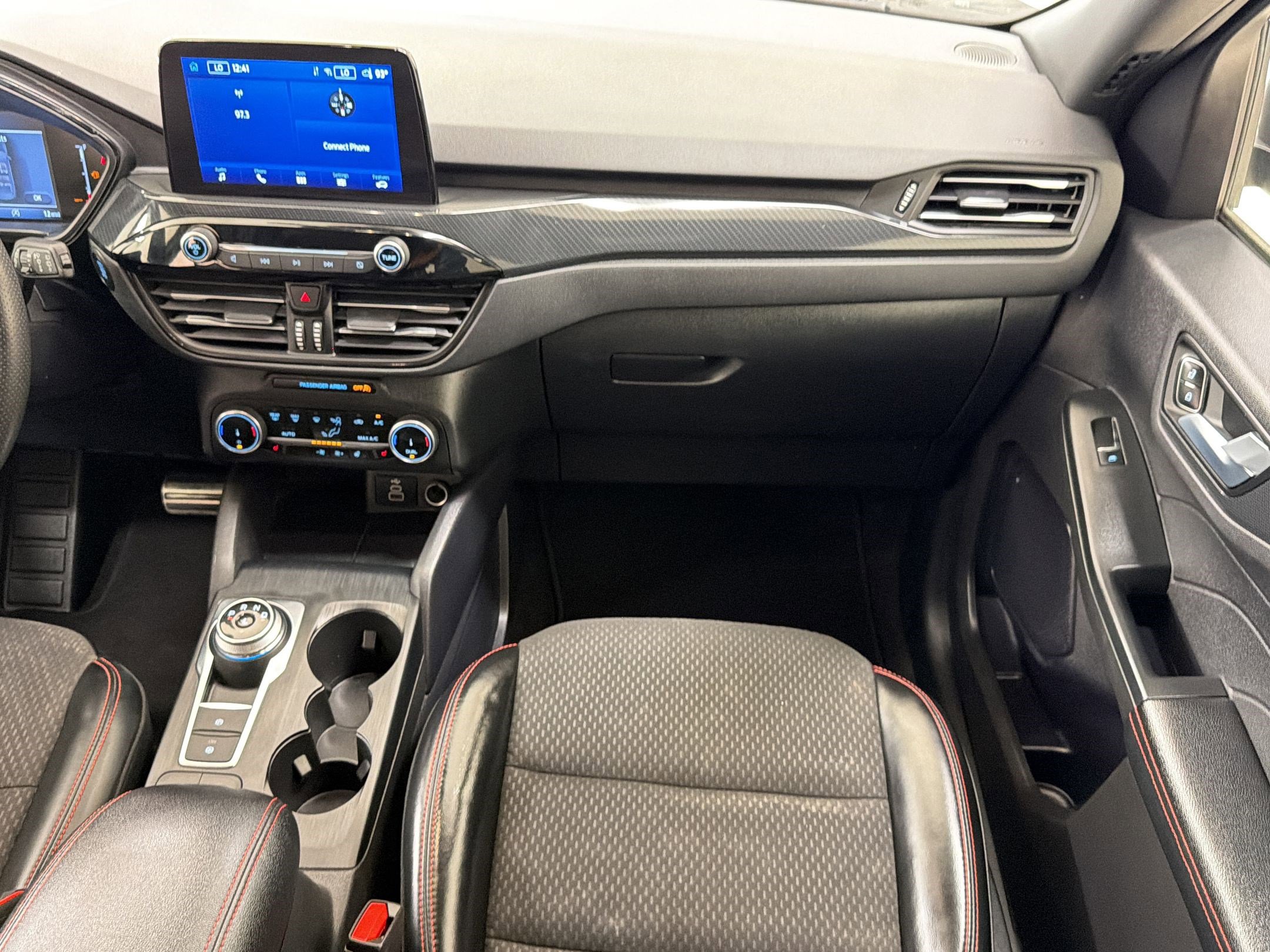 Certified 2024 Ford Escape ST-Line AWD/4WD image 27
