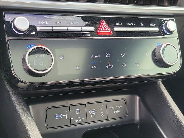 Used 2025 Hyundai Santa Cruz SEL FWD image 28