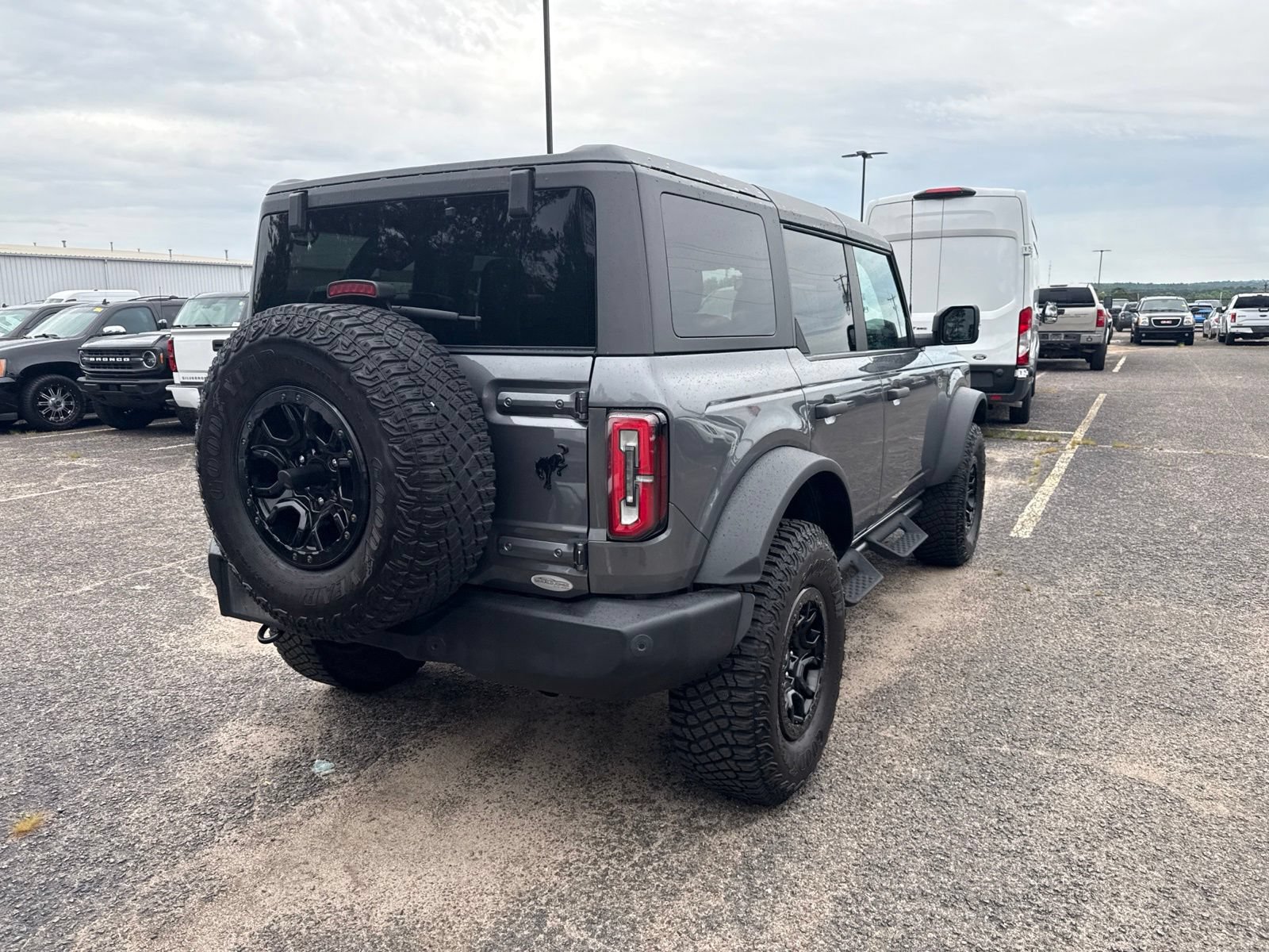 Certified 2023 Ford Bronco Wildtrak AWD/4WD image 7