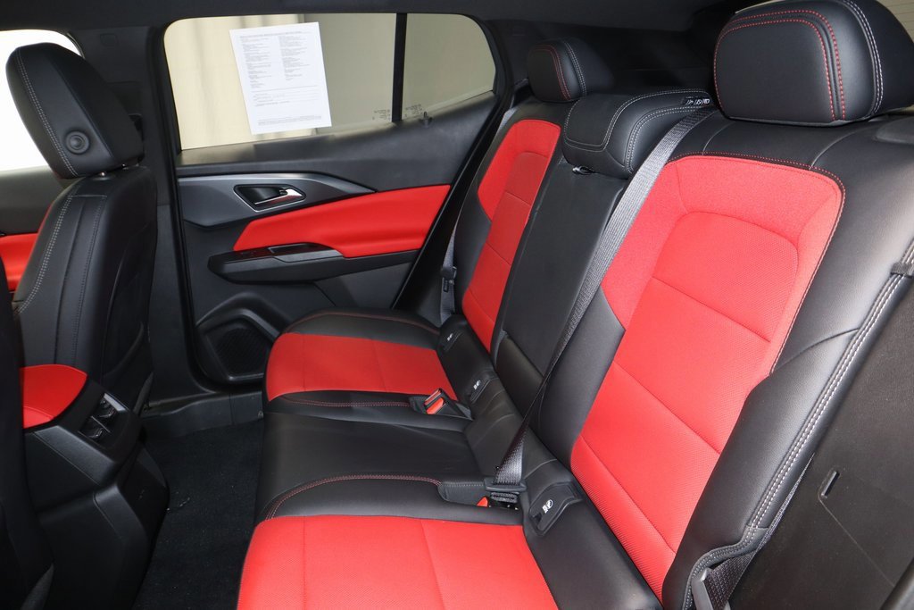 Used 2025 Chevrolet Equinox EV RS image 21