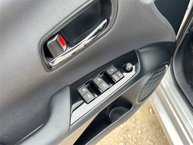 Used 2017 Toyota Prius Four image 20