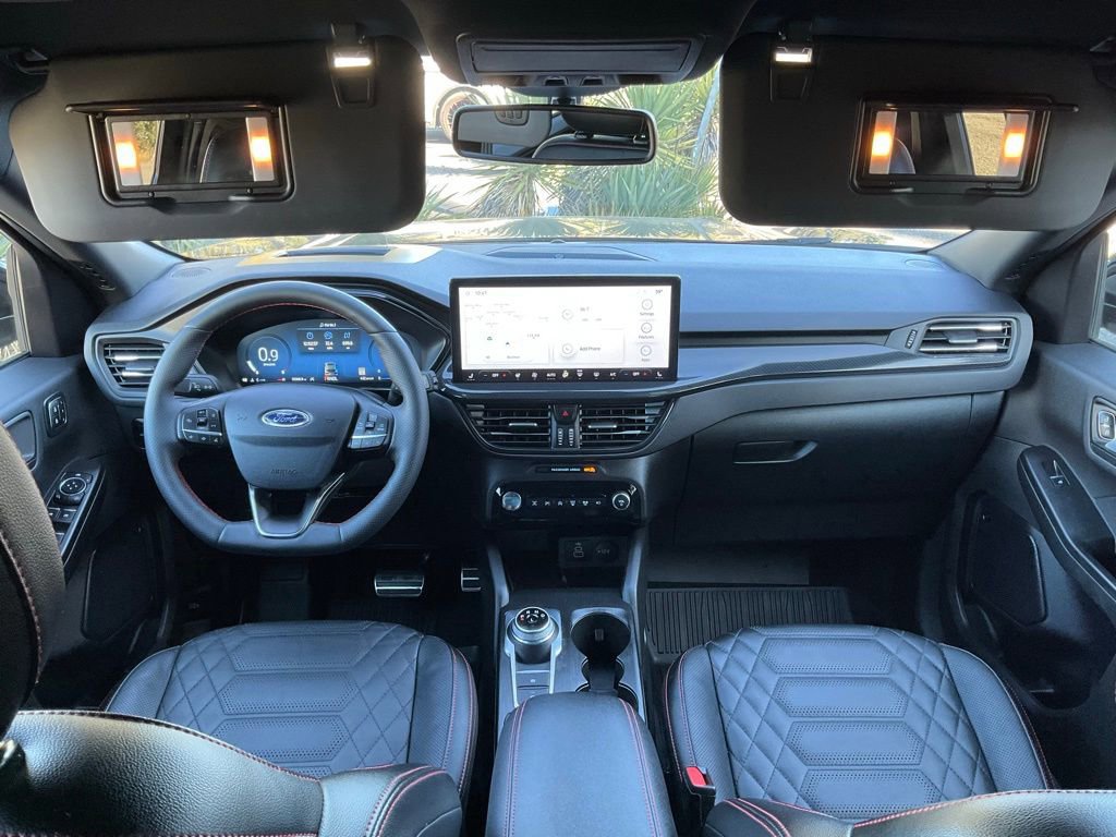 Certified 2024 Ford Escape ST-Line Elite w/ Premium Technology Package image 38