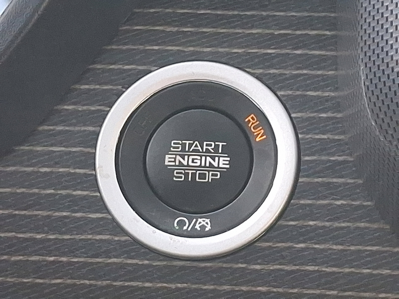 Used 2020 RAM 1500 Limited image 23