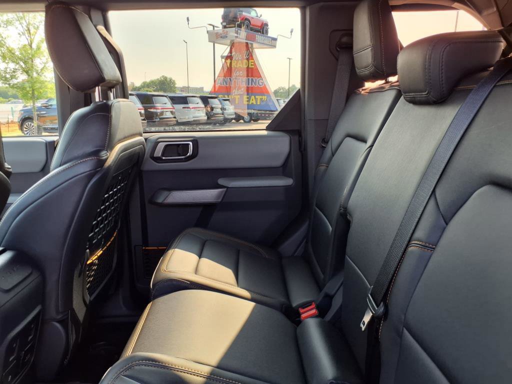 Certified 2023 Ford Bronco Badlands image 13