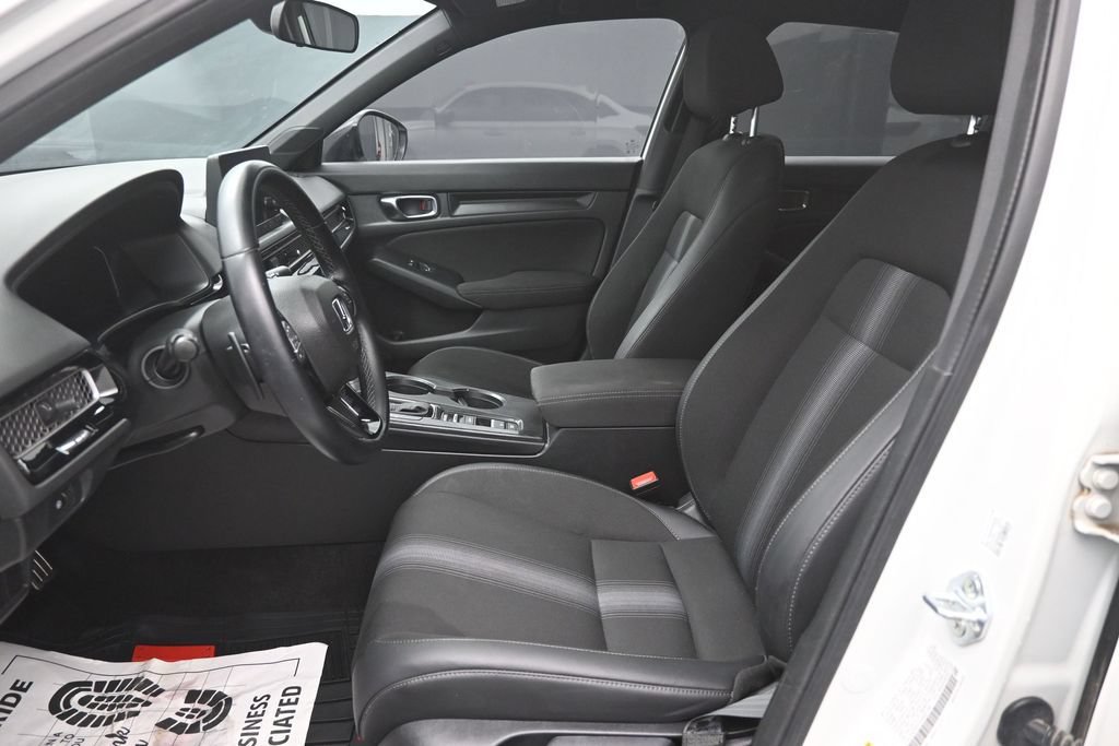Used 2025 Honda Civic Sport image 18