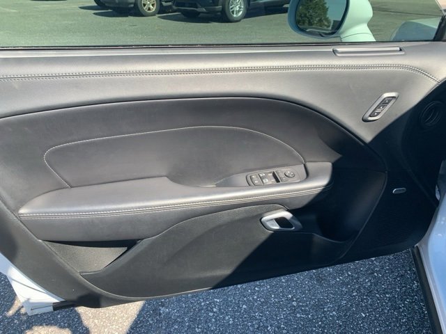 Used 2022 Dodge Challenger R/T w/ Plus Package image 12