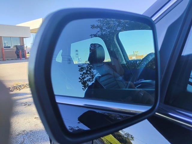 Certified 2024 Ford Edge SEL image 19