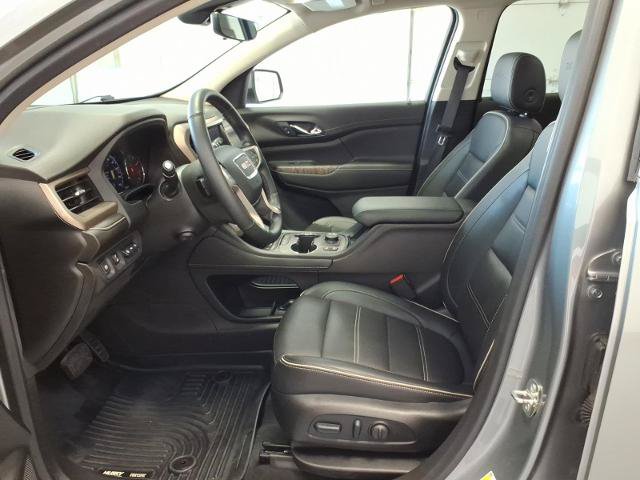 Used 2023 GMC Acadia Denali w/ Denali Ultimate Package AWD/4WD image 10