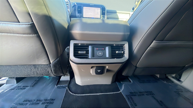 Certified 2026 Ford F350 Platinum w/ Platinum Plus Package AWD/4WD image 23