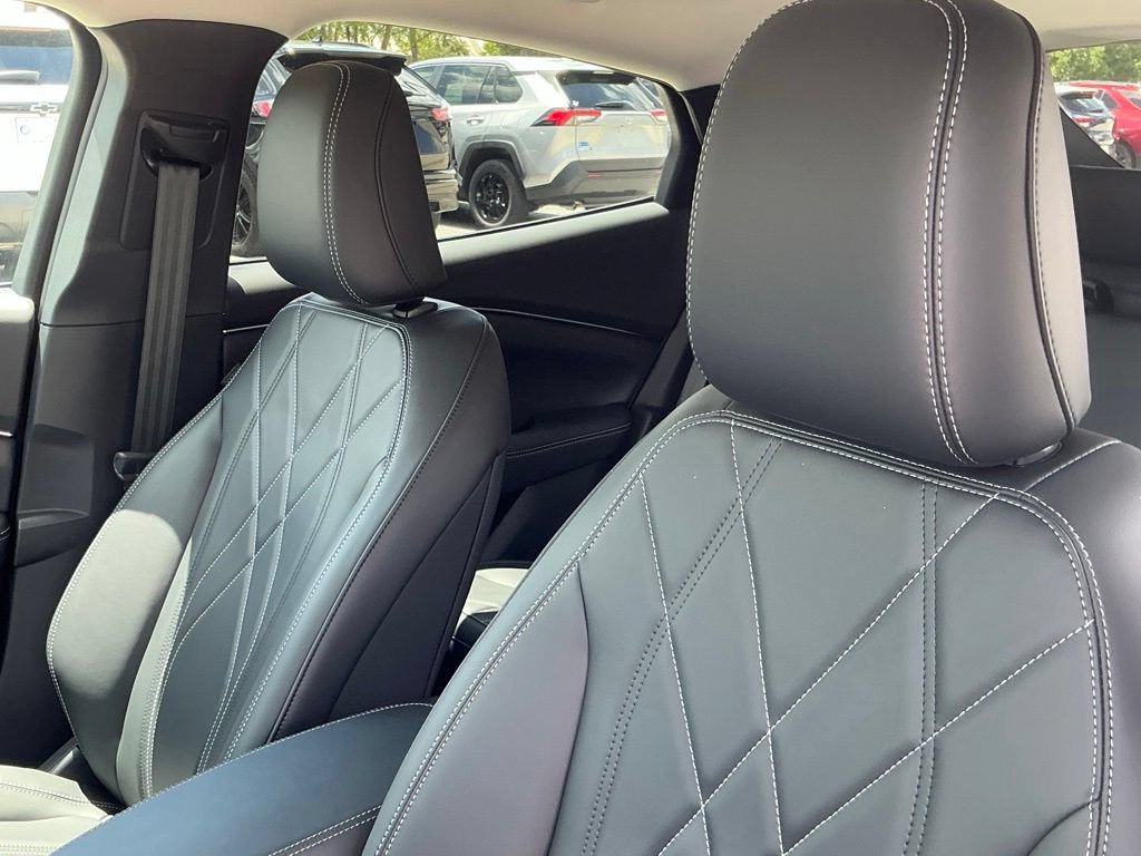 Certified 2025 Ford Mustang Mach-E Select RWD image 28
