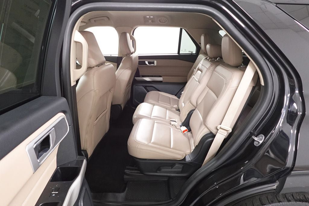 Certified 2023 Ford Explorer XLT w/ Equipment Group 202A AWD/4WD image 23