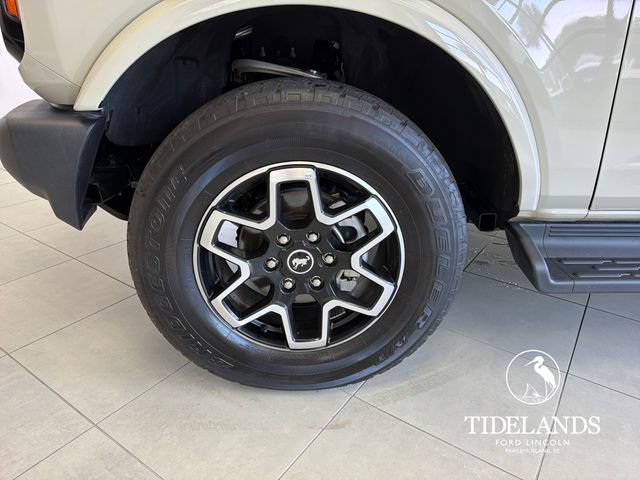 Certified 2025 Ford Bronco Outer Banks AWD/4WD image 32