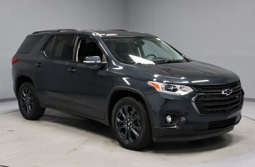 Used 2021 Chevrolet Traverse RS w/ LPO, Cargo Package image 1