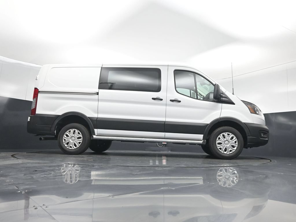 Certified 2025 Ford Transit 250 Low Roof w/ Exterior Upgrade Package RWD image 42