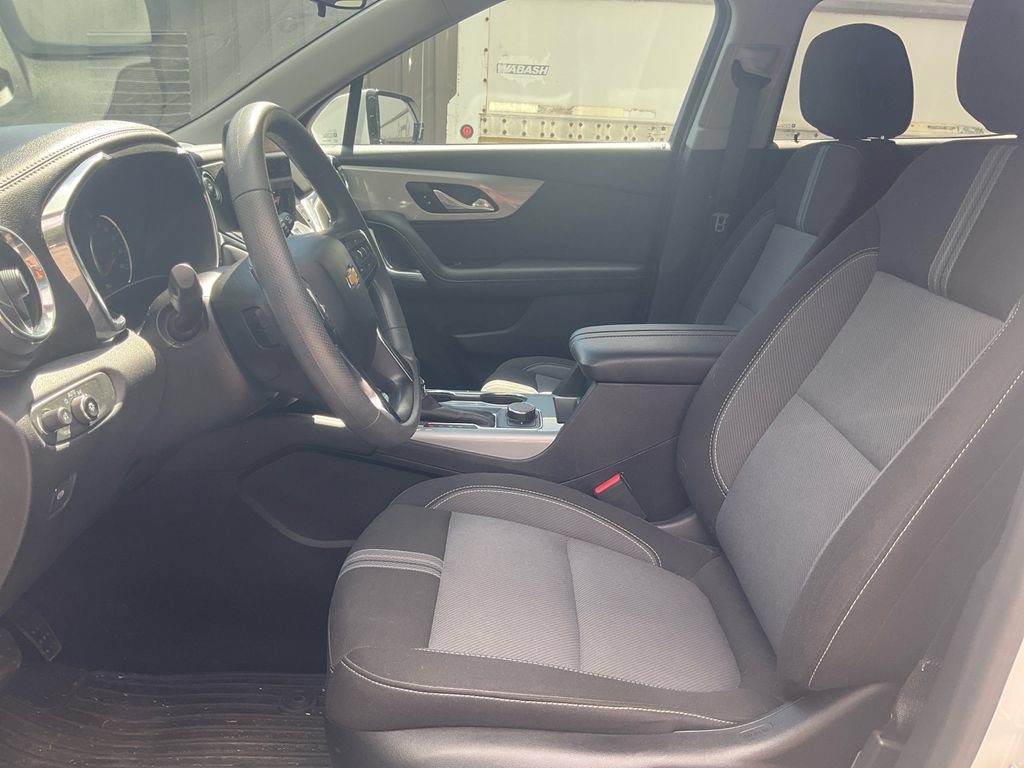 Used 2023 Chevrolet Blazer LT FWD image 16