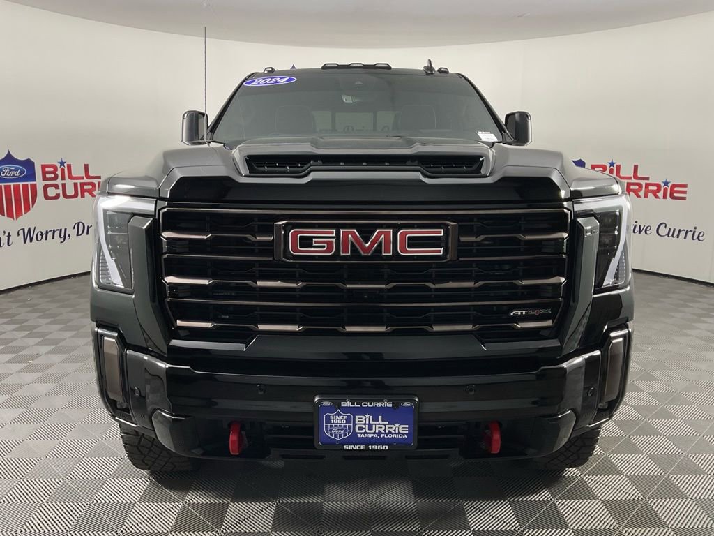 Used 2024 GMC Sierra 2500 AT4X image 8